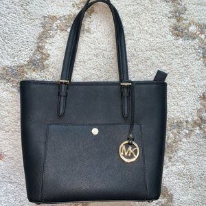 Michael Kors Jet Set TZ Snap Pocket Tote
